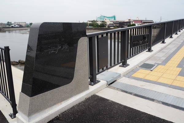 f:id:midorineko_cutter_mat:20190902142806j:plain f:id:midorineko_cutter_mat:20190902142806j:plain