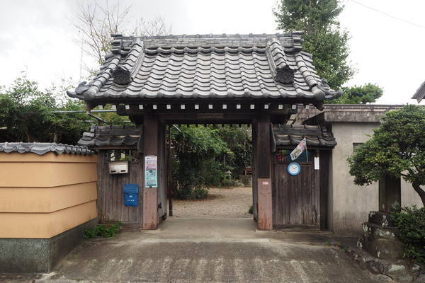 f:id:midorineko_cutter_mat:20191002114123j:plain f:id:midorineko_cutter_mat:20191002114123j:plain