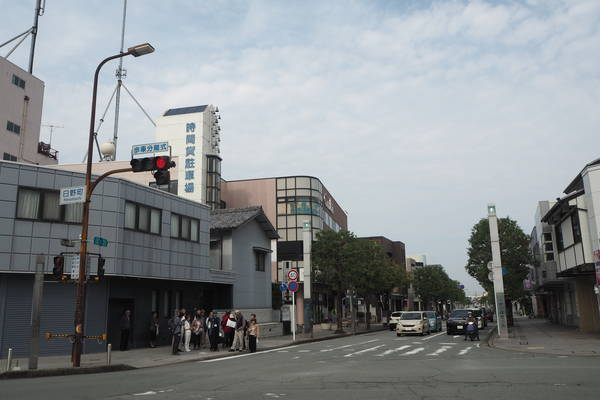 f:id:midorineko_cutter_mat:20191028092840j:plain f:id:midorineko_cutter_mat:20191028092840j:plain