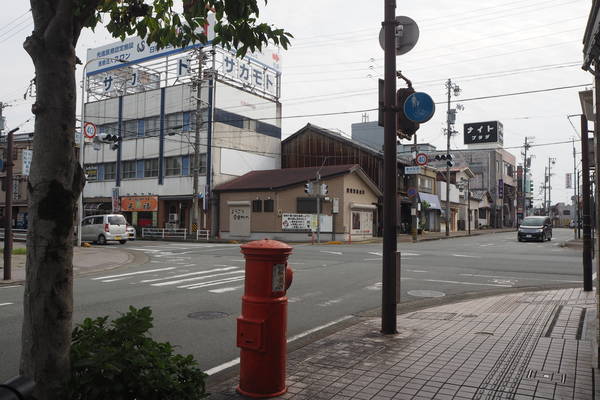 f:id:midorineko_cutter_mat:20191028112335j:plain f:id:midorineko_cutter_mat:20191028112335j:plain