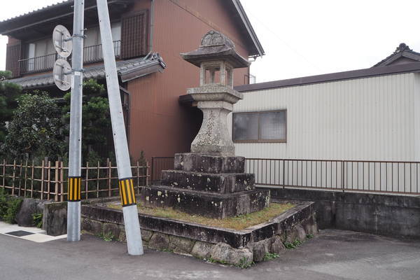 f:id:midorineko_cutter_mat:20191028165334j:plain f:id:midorineko_cutter_mat:20191028165334j:plain