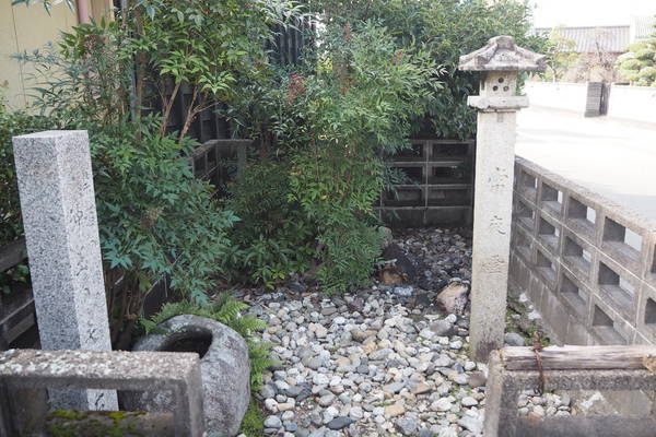 f:id:midorineko_cutter_mat:20191028210746j:plain f:id:midorineko_cutter_mat:20191028210746j:plain