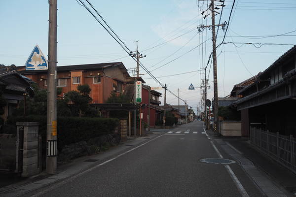 f:id:midorineko_cutter_mat:20191029175419j:plain f:id:midorineko_cutter_mat:20191029175419j:plain