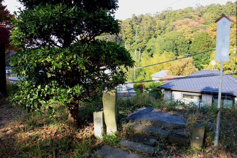 八雲神社　清明石