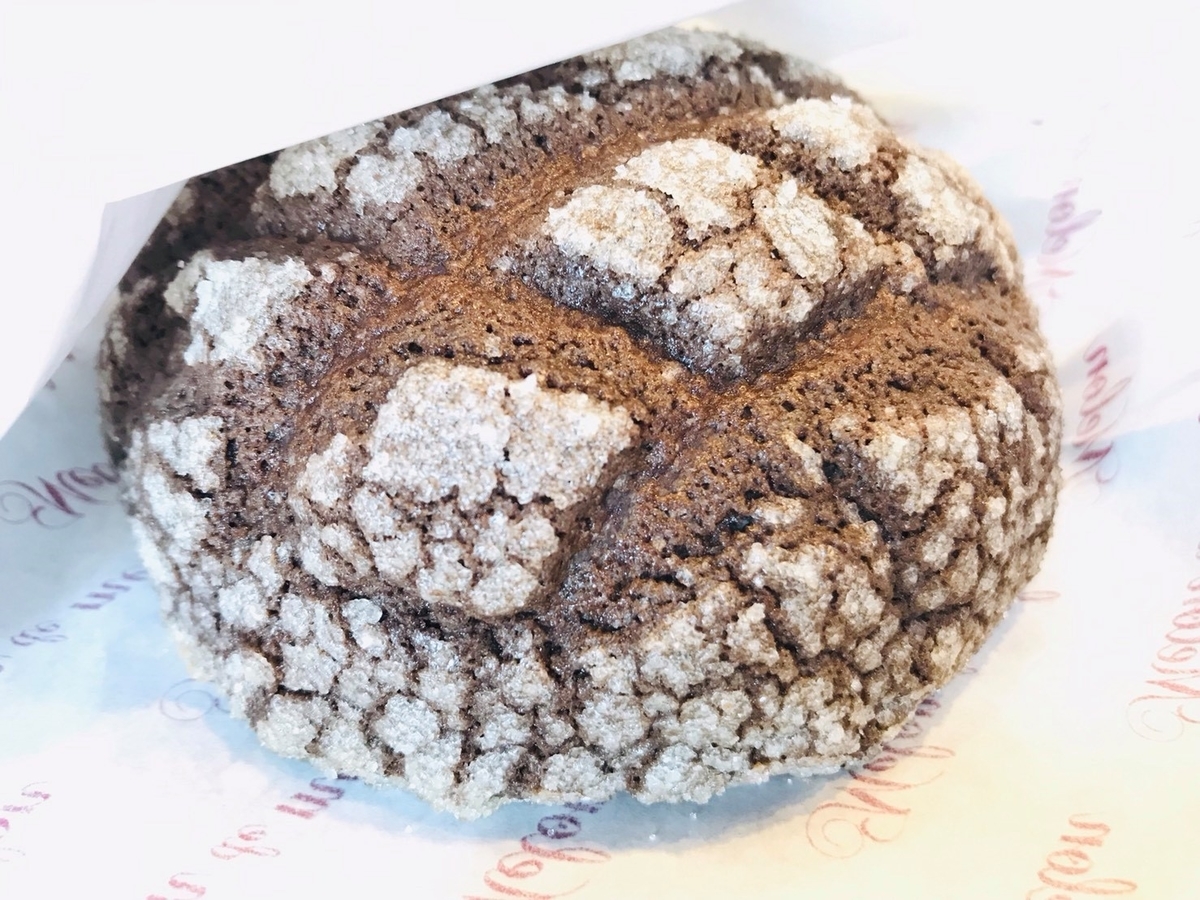 Melon de melon久居インター店で購入したリッチチョコメロンパン