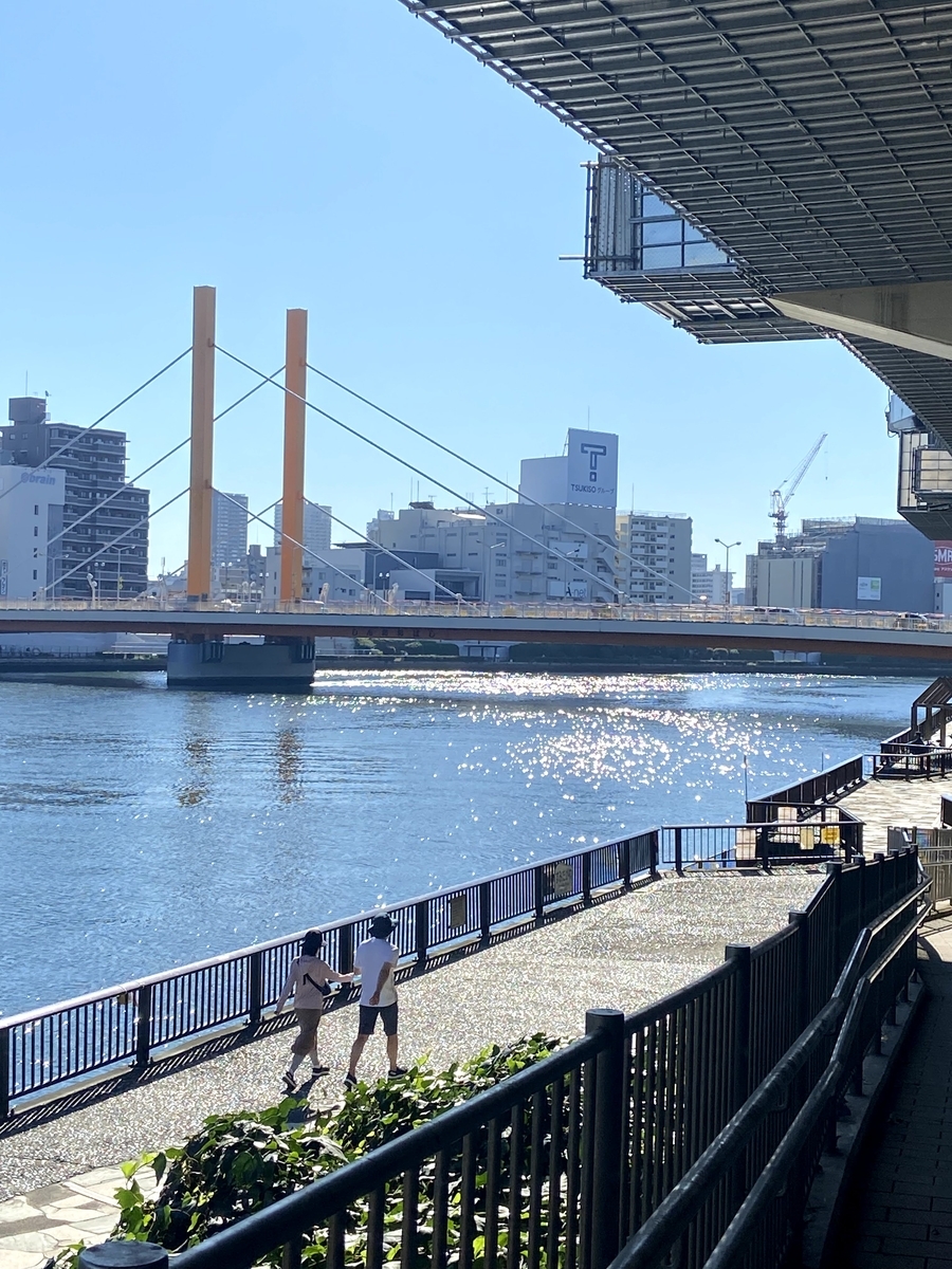 谷川俊太郎の詩②あなた - 小さく、軽く、少なく。
