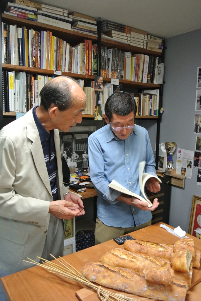 Bon Painへの道 : ドンク仁瓶利夫と考える 【絶版】フランスパン