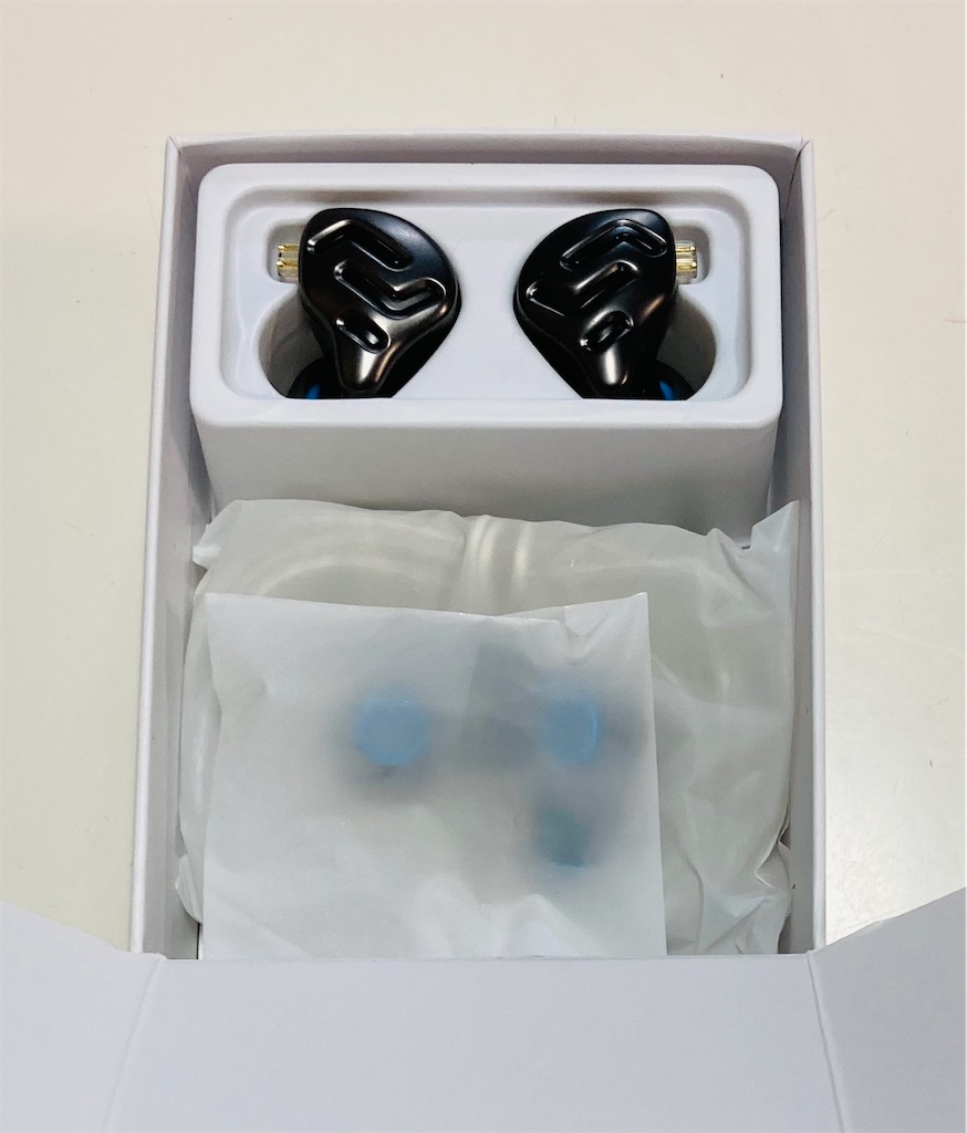 KZ ZNA レビュー - みぃねこの備忘録