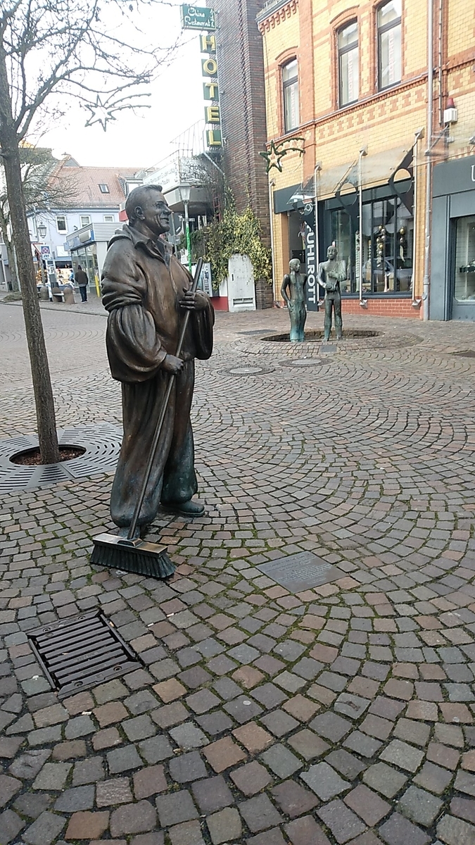 f:id:miityo_51:20200109102056j:plain f:id:miityo_51:20200109102056j:plain