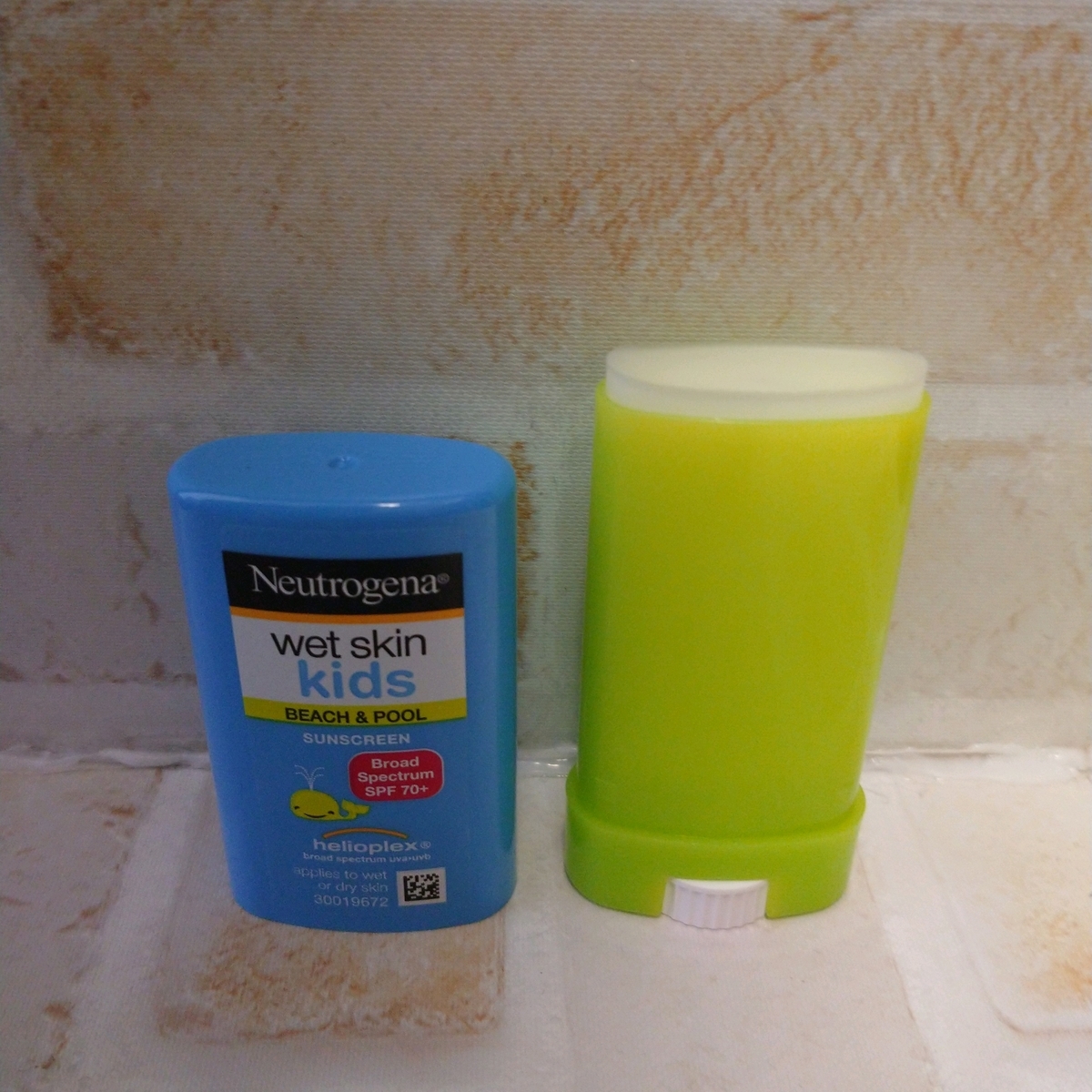 Iherb購入品 ニュートロジーナの子供用スティック日焼け止め レビュー Neutrogena Wet Skin Kids Beach Pool Sunscreen Stick Spf 70 Michiコスメ 旅行とハンドメイドも Iherb購入品 ニュートロジーナの子供用スティック日焼け止め レビュー Neutrogena Wet Skin Kids Beach Pool Sunscreen Stick Spf 70 Michiコスメ 旅行とハンドメイドも