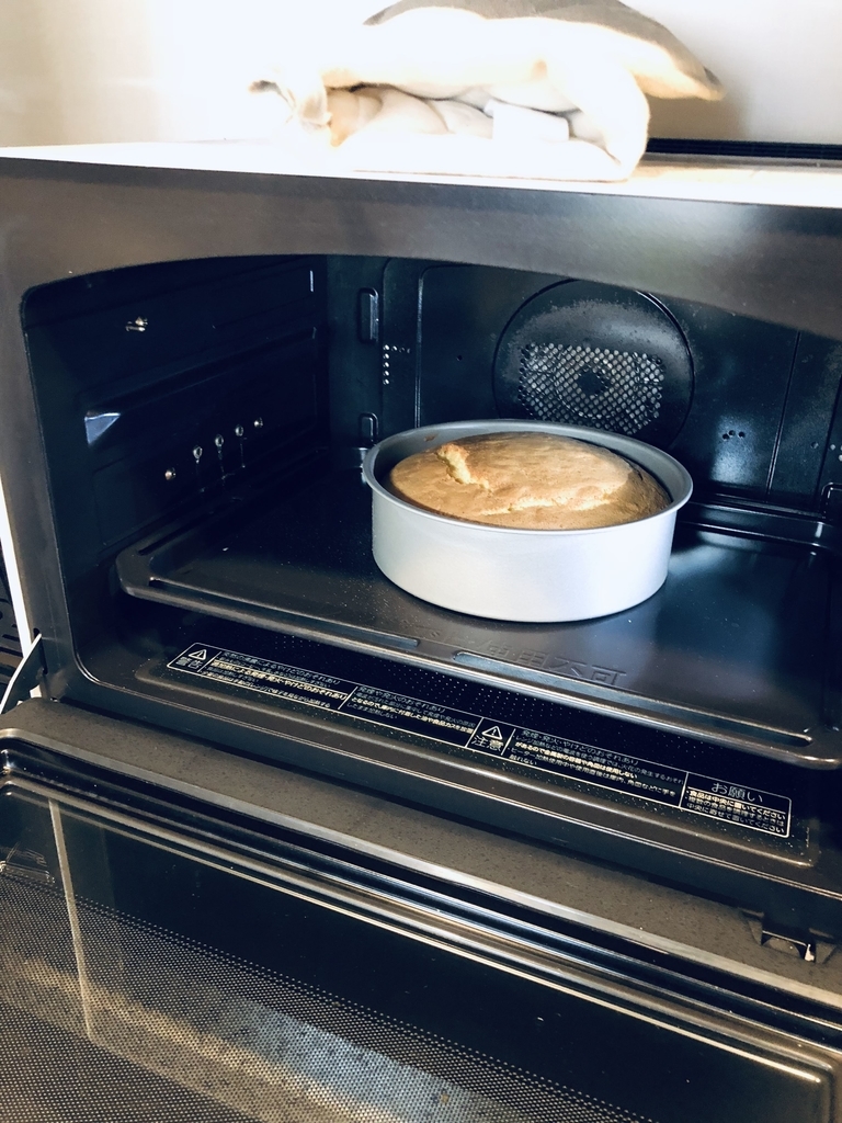 スポンジケーキ