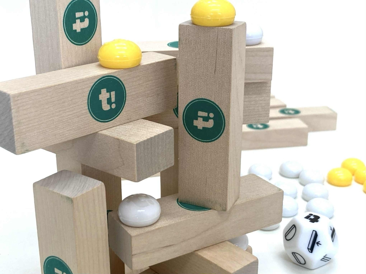いろんな向きでブロックを積み上げるバランスゲーム「タンプル