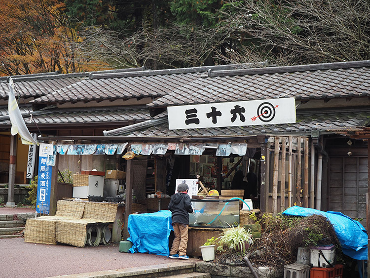 f:id:mikonekogorira:20161211225438j:plain f:id:mikonekogorira:20161211225438j:plain