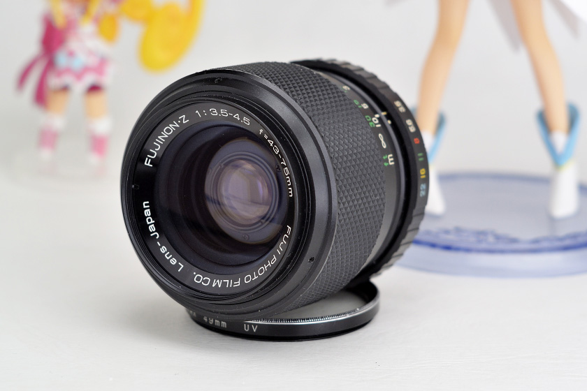 小さくて可愛いオールドズームレンズ「Fujinon Z 43-75mm f3.5-4.5」で