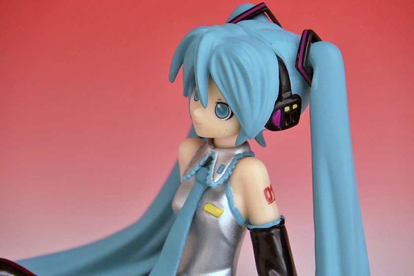 1NIKKOR VR10-30mm f3.5-5.6」で セガプライズ「初音ミク Fairy of