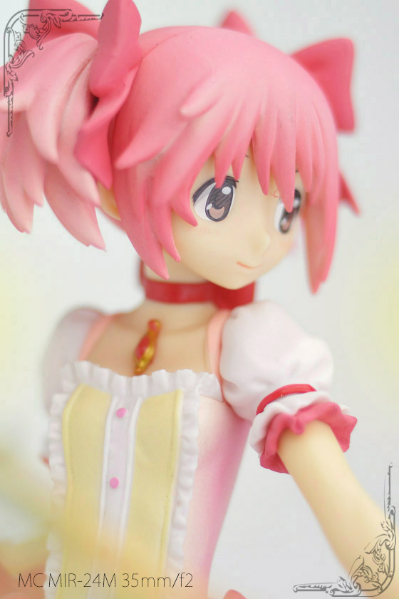 オールドレンズで「バンプレスト 魔法少女まどか☆マギカ SQフィギュア