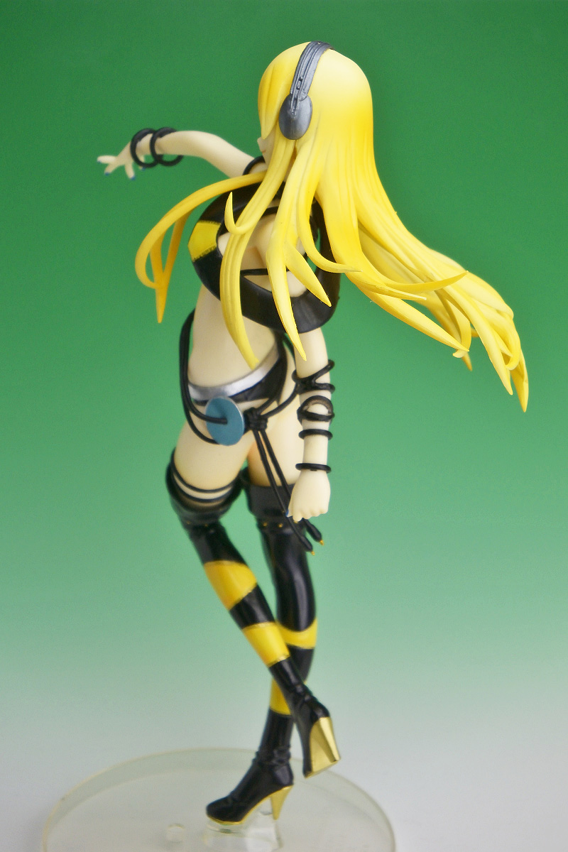 フリュープライズ 「Lily from anim.o.v.e プレミアムフィギュア