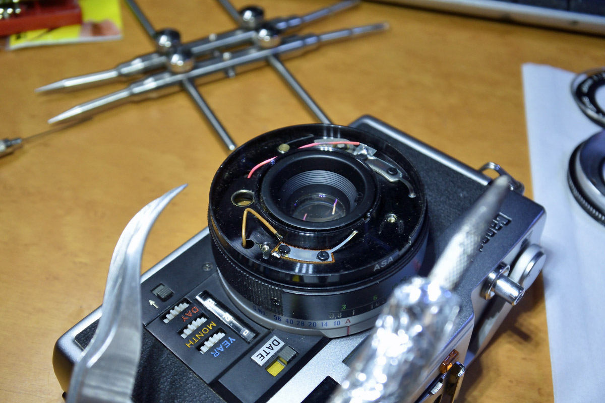 キャノン　キャノデートE-Nカメラ Canon 「キヤノデートE-N」を軽く整備した時の記録 - 虹色