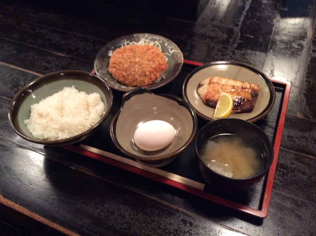 メンチカツと鯖の塩焼き