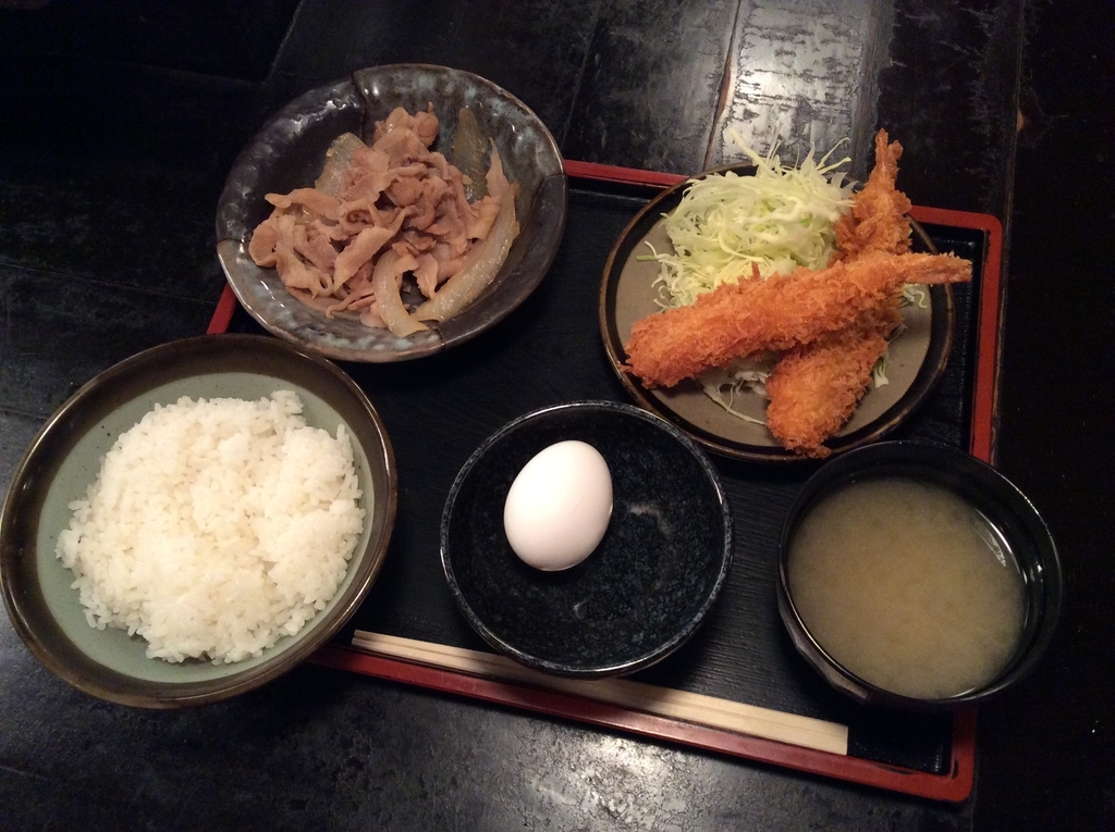 生姜焼きとエビフライ