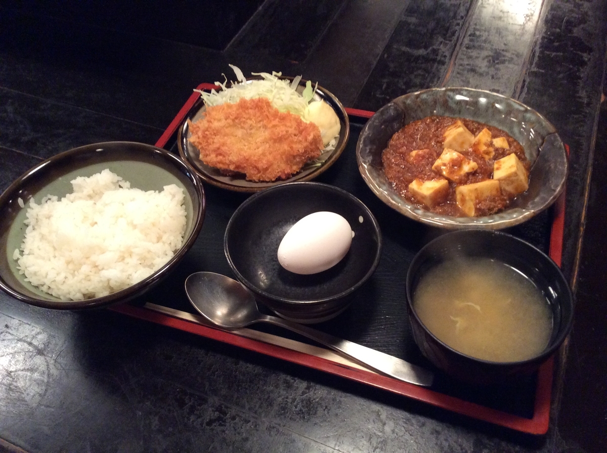 白身魚のフライと麻婆豆腐