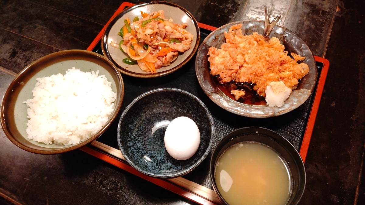 ピリ辛肉野菜炒めとあじの天ぷら