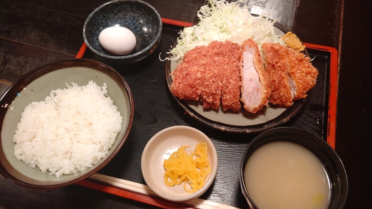 ロースカツ