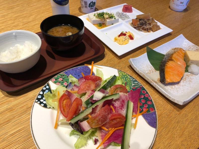 ザ・プリンス・ヴィラ軽井沢のセンターハウスで食べた和朝食