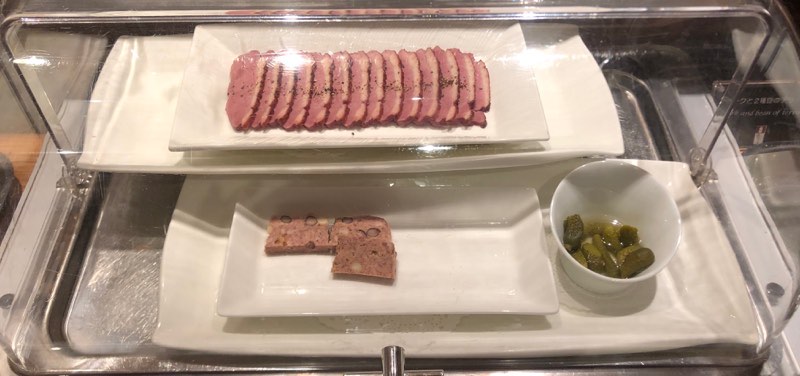 ザ・プリンス・ヴィラ軽井沢のセンターハウスのサンセット＆ナイトタイムメニュー