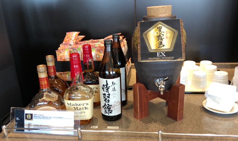 新千歳空港のANAラウンジのドリンク類