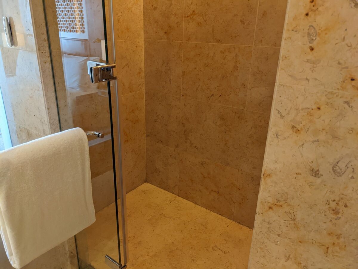 コンラッド ドバイ (Conrad Dubai)