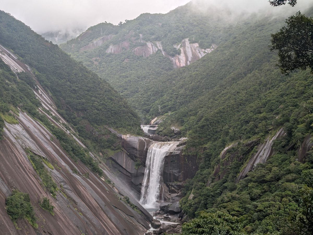 【千尋の滝(せんぴろのたき)】【トローキの滝】【大川の滝(おおこのたき)】