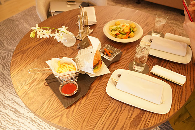 イラフSUIホテルのレストラン