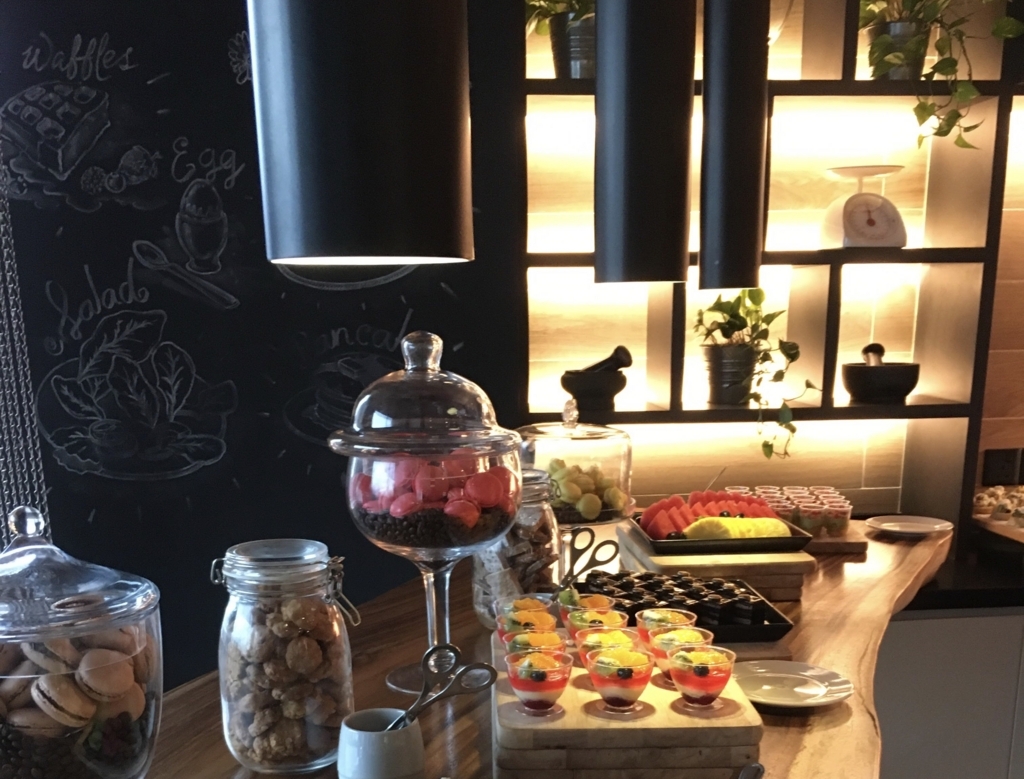 f:id:miledemairu:20180312182225j:plain f:id:miledemairu:20180312182225j:plain