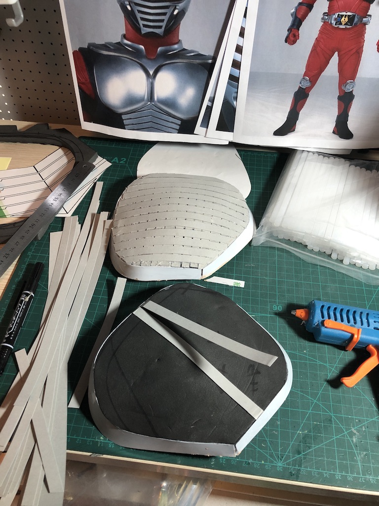 仮面ライダー龍騎を作る8 アーマー制作【マスク制作記】 - 創造