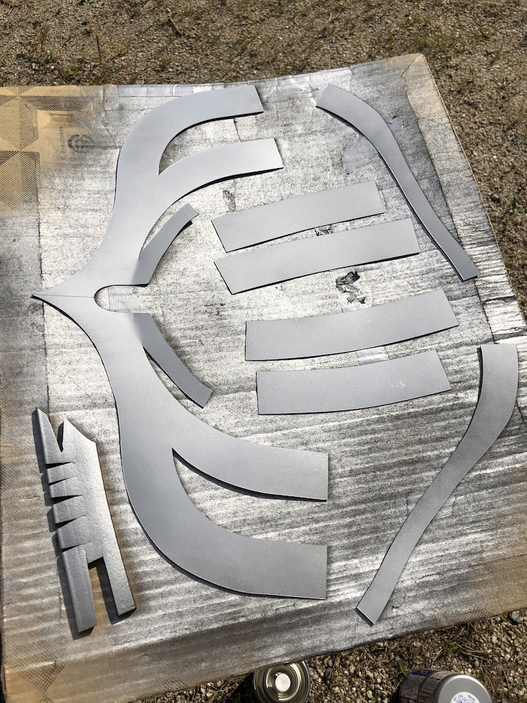 仮面ライダーカメン（龍騎劇場版）　コスプレ用マスク　塗装完成品 1/2 仮面ライダー 龍騎 マスク | HLJ.co.jp
