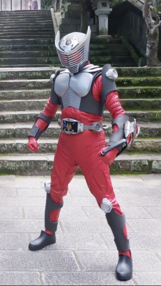 アトラク マスク のお供に仮面ライダー龍騎