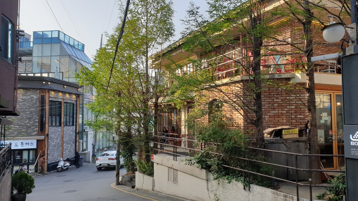 f:id:mimi-nya:20190420164008j:plain f:id:mimi-nya:20190420164008j:plain