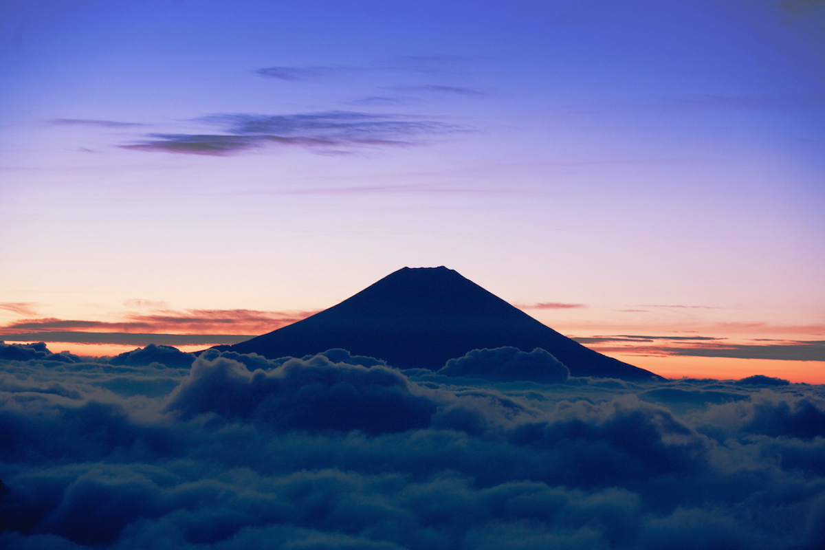 旅行】憧れの富士登山は〝グラマラス〟に～星野リゾートが8月30日から4 