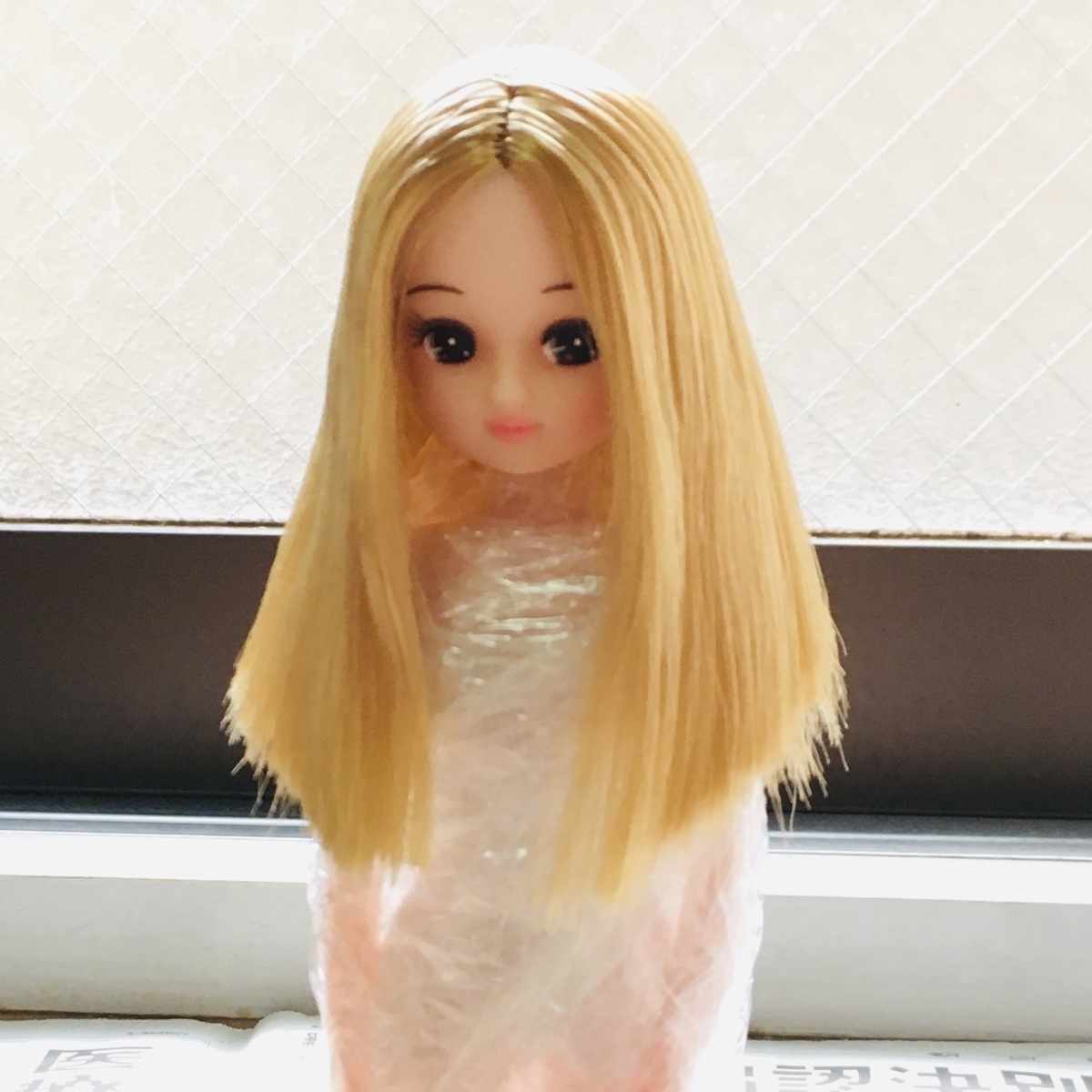 完全素人 リカちゃんの髪の毛を自分でカットしてみる 実際に切る ミモモスティの身も心もハンドメイド