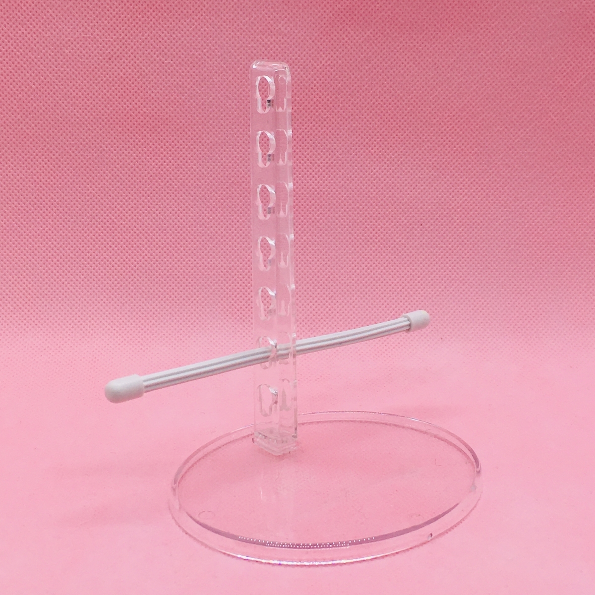 高さ調節可能な ドールスタンド を100円ショップのセリアで発見 ミモモスティの身も心もハンドメイド