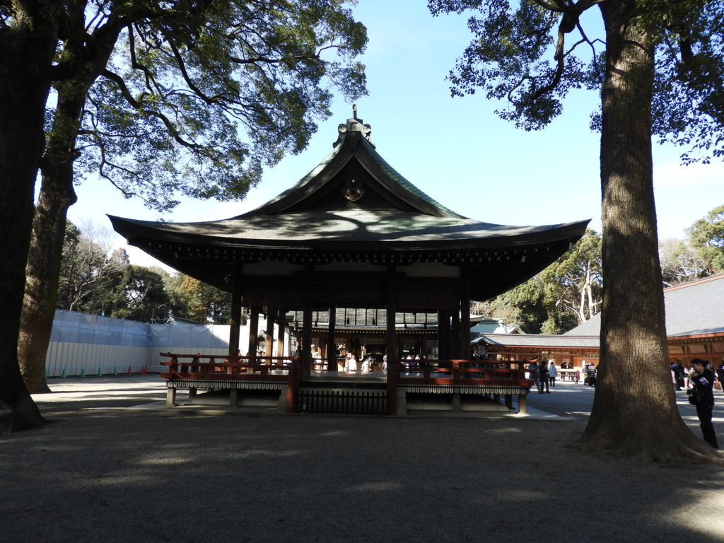 武蔵一宮氷川神社の舞殿