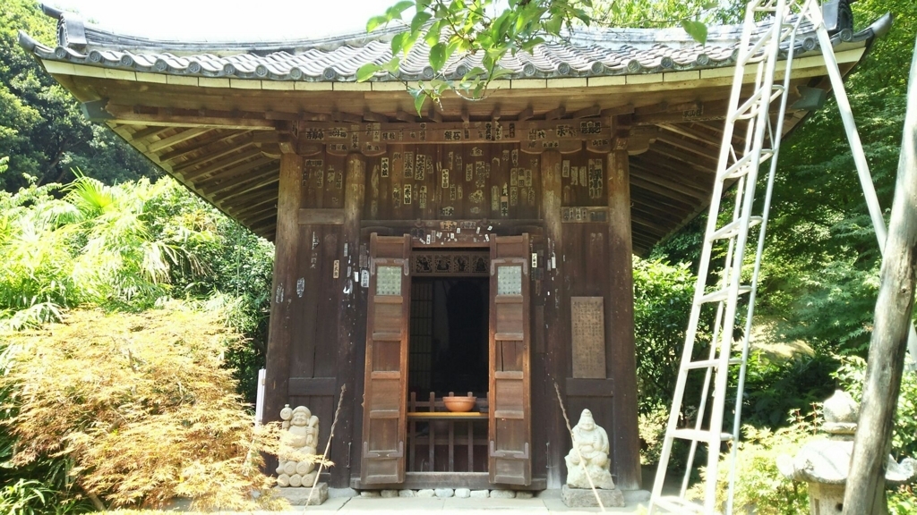 瑞泉寺の地蔵堂