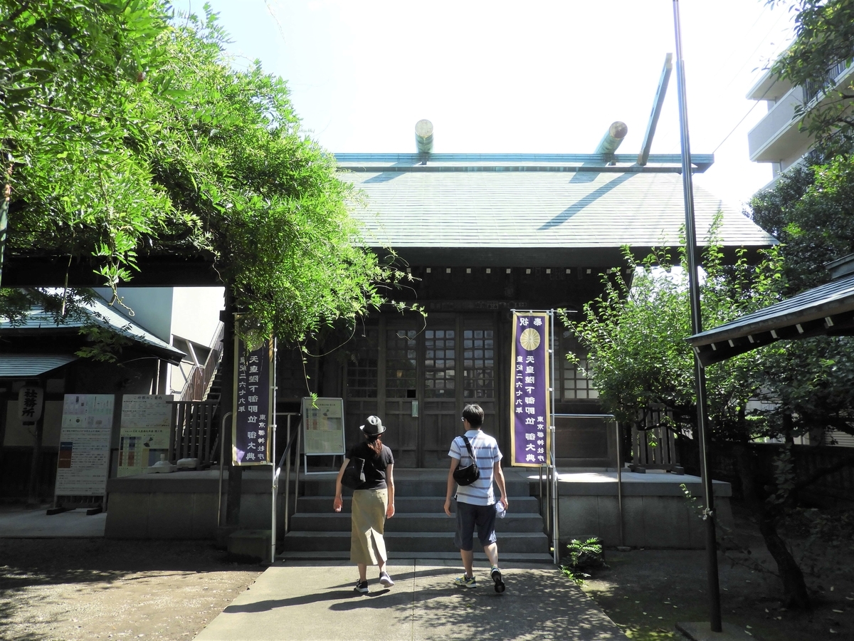 國領神社の拝殿