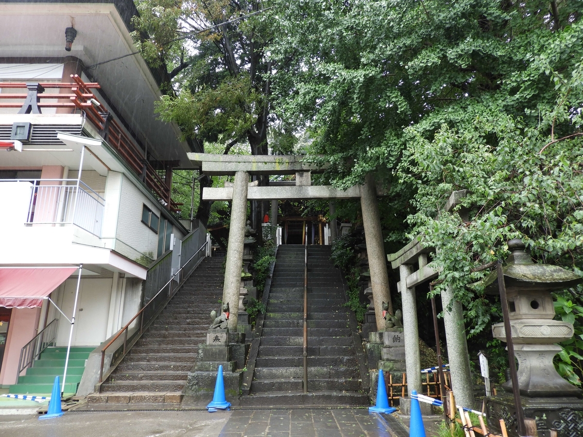 王子稲荷神社の大鳥居