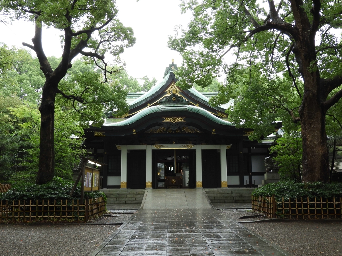 王子神社の拝殿