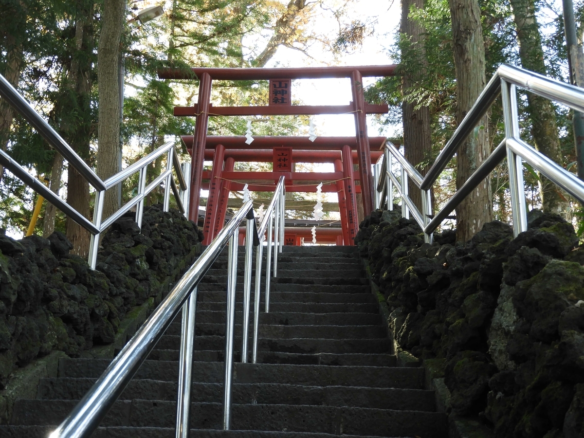 参道の石段