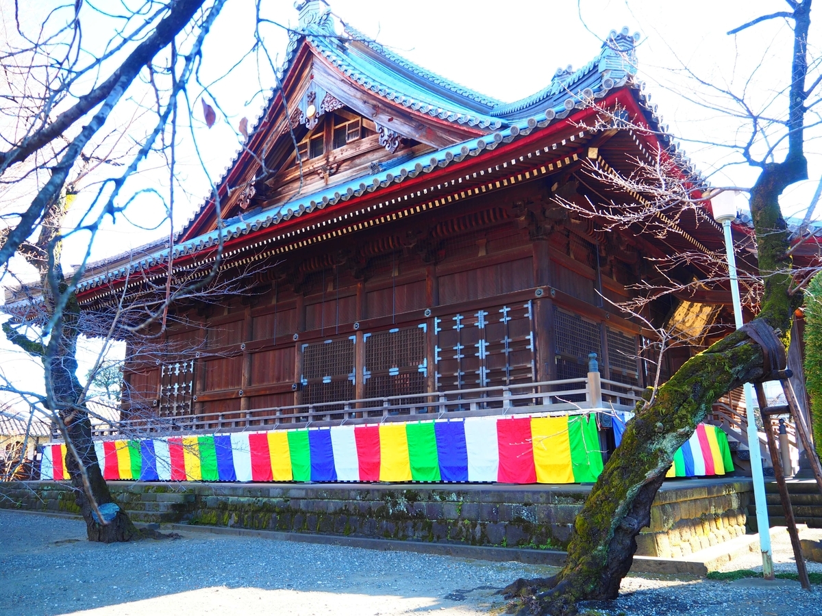 寛永寺根本中堂の側面