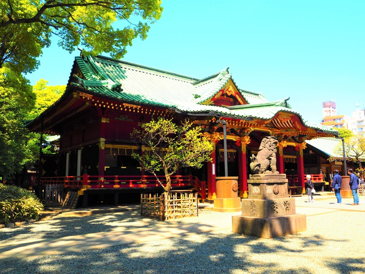 重要文化財である根津神社の拝殿