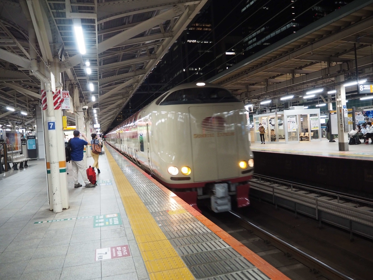 ａ個室 サンライズ出雲のシングルデラックスで約12時間の旅を満喫した 酒とうどんと御朱印の日々